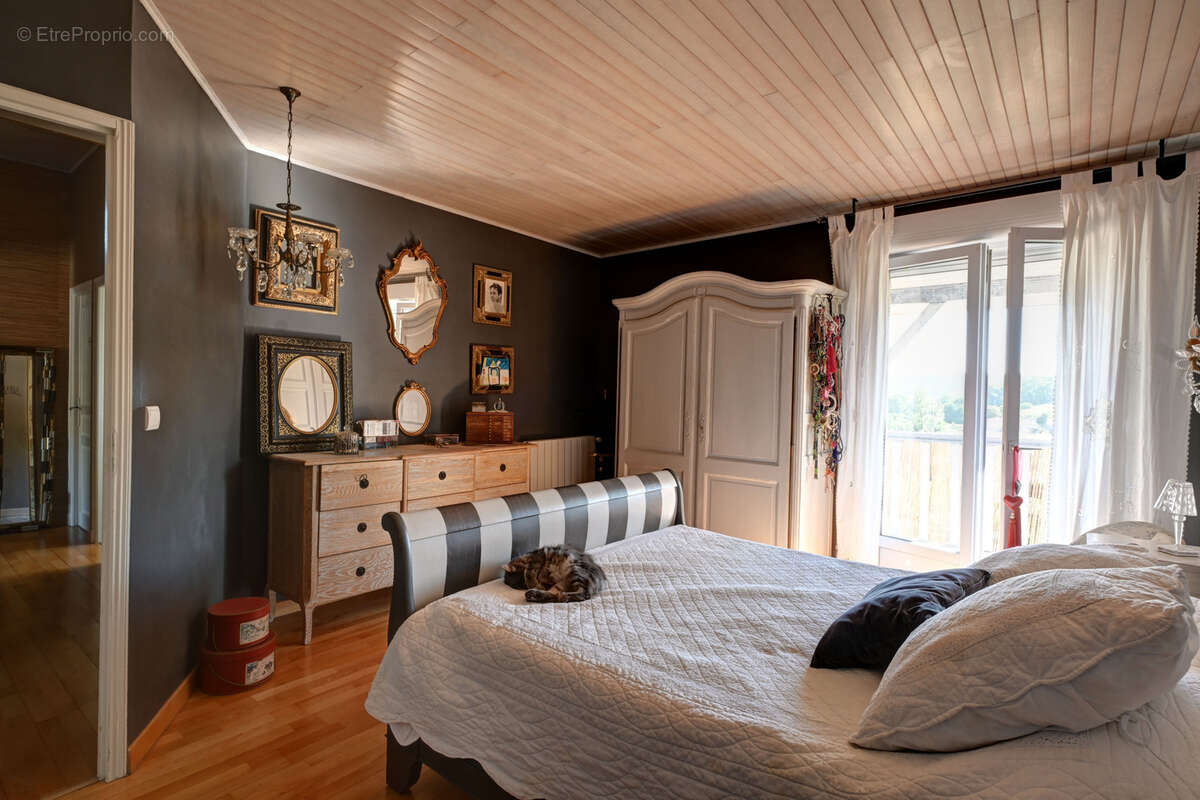 Maison de campagne de charme avec maison d’amis, piscine et vues panoramiques - photo 6