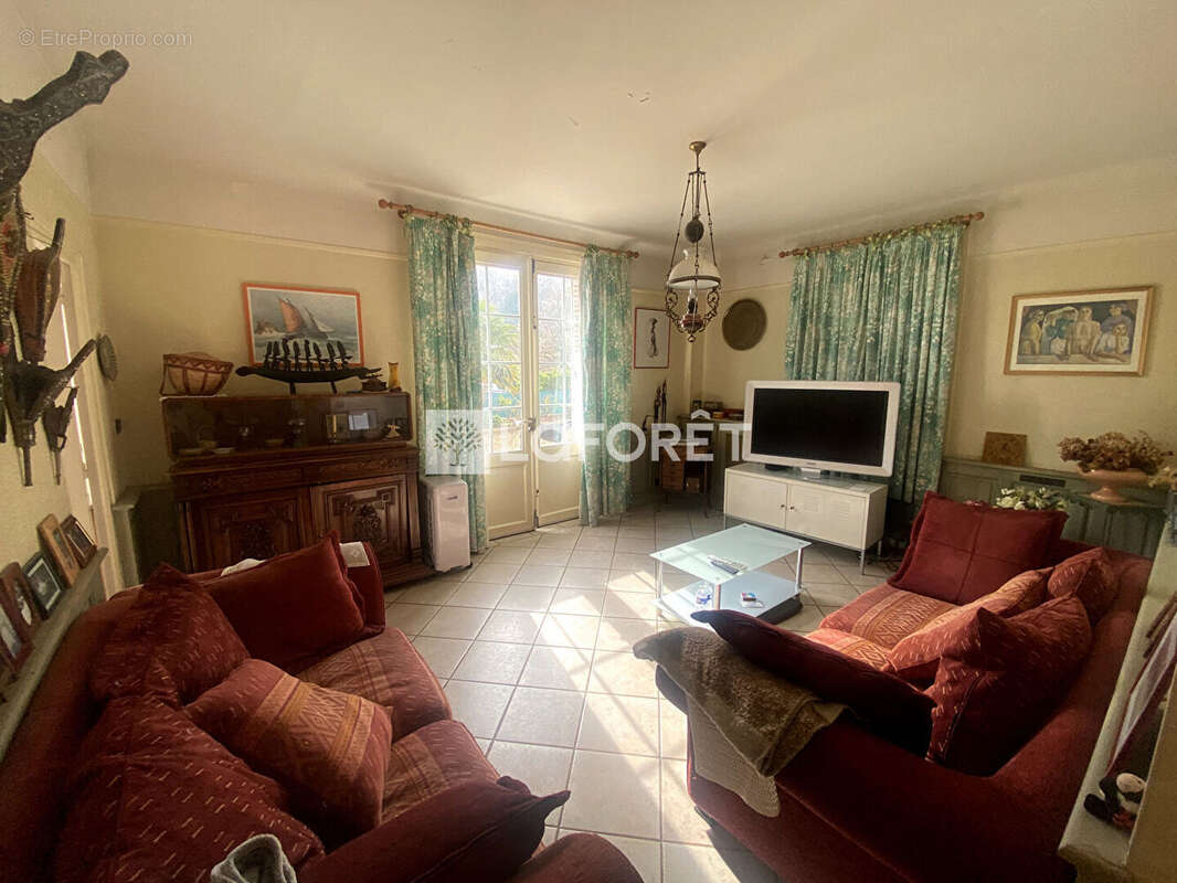 Maison à HARDRICOURT