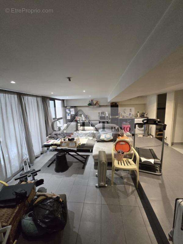 Commerce à BAGNOLET