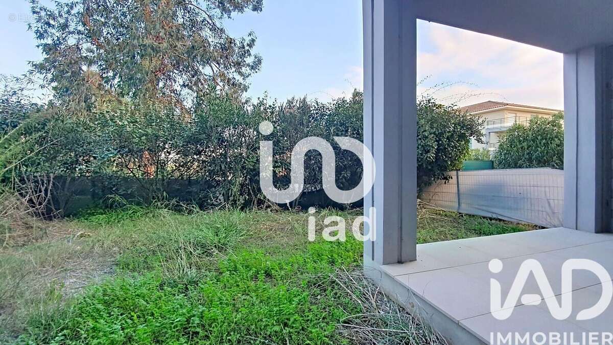 Photo 5 - Appartement à ROQUEBRUNE-SUR-ARGENS