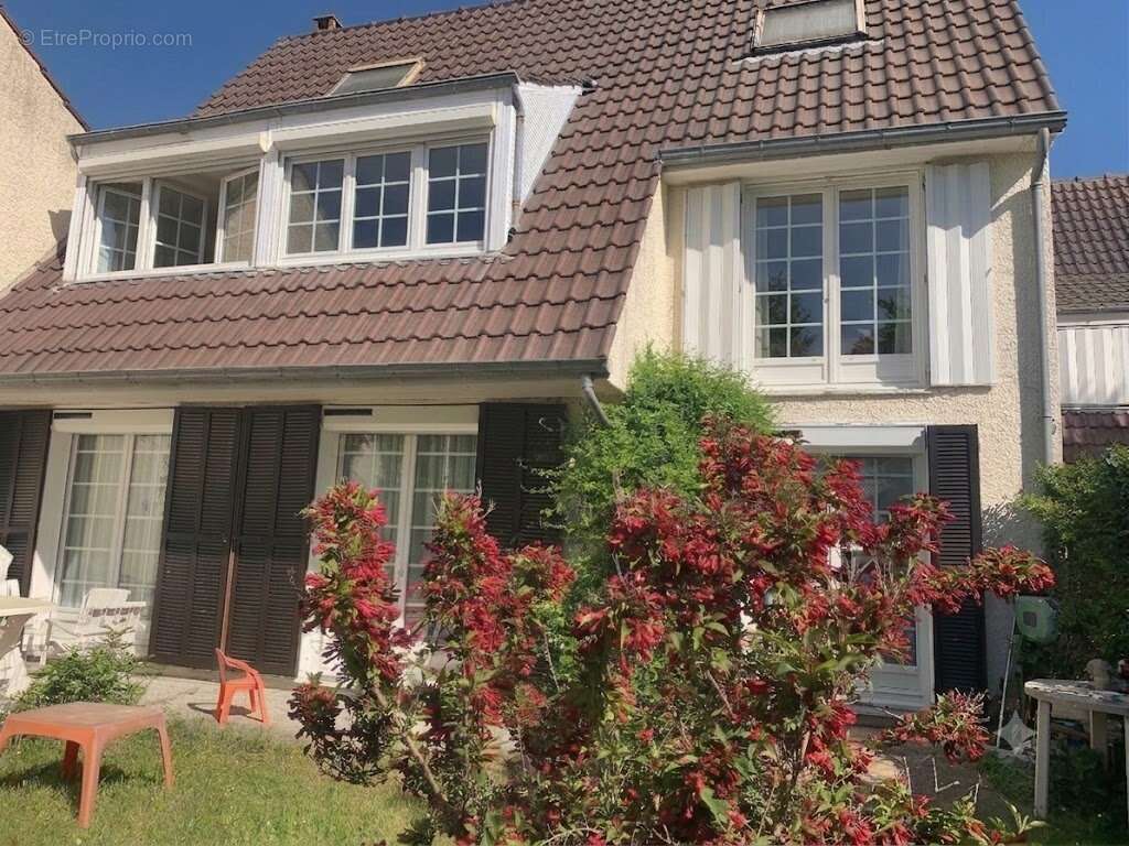 Maison à BREUILLET