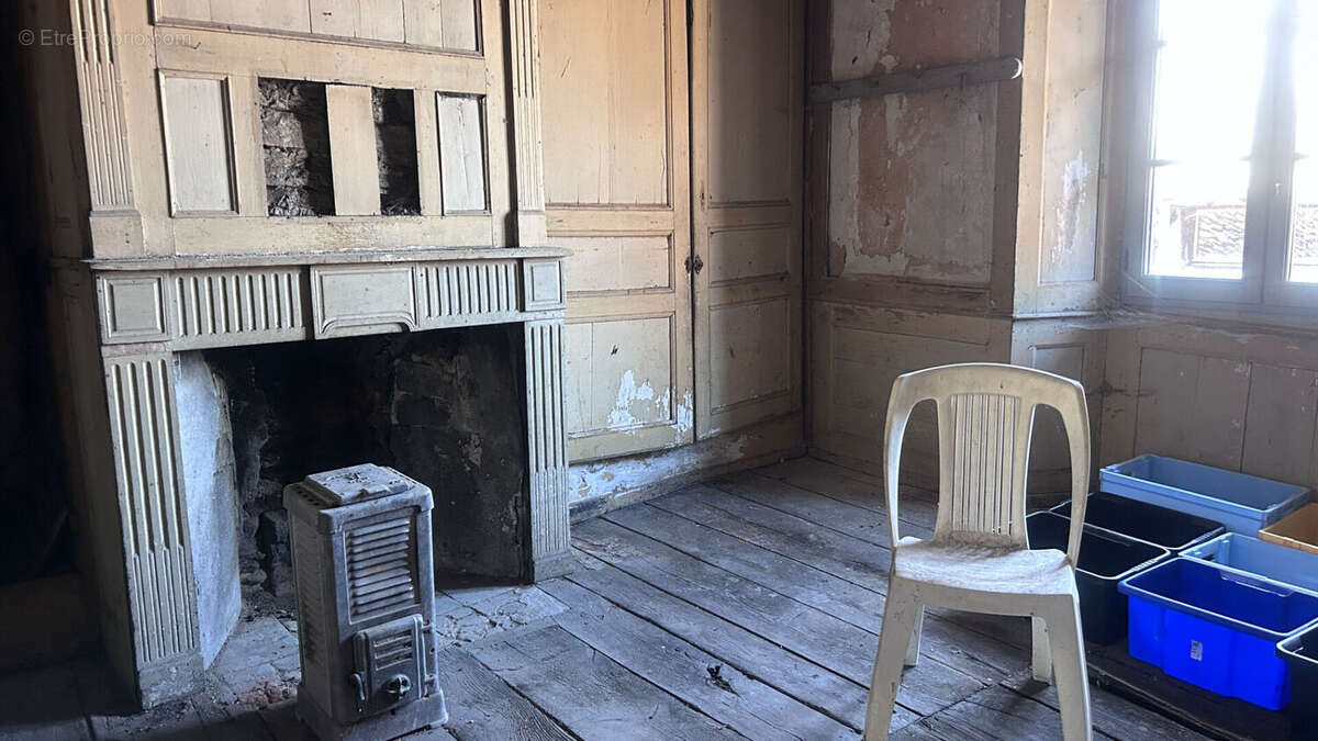 Aveyron : Hôtel particulier du XVIIe siècle à réinventer Potentiel 360 m² - photo 16