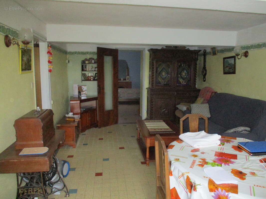 Maison à CHATEAU-CHINON(VILLE)