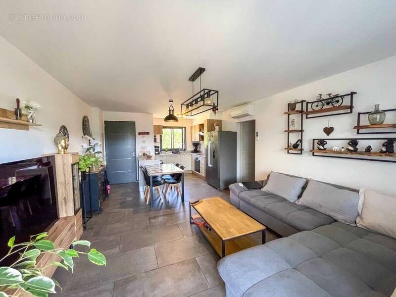 PROPRIANO Appartement T3 65 m2 avec terrasse et garage (20) - photo 3
