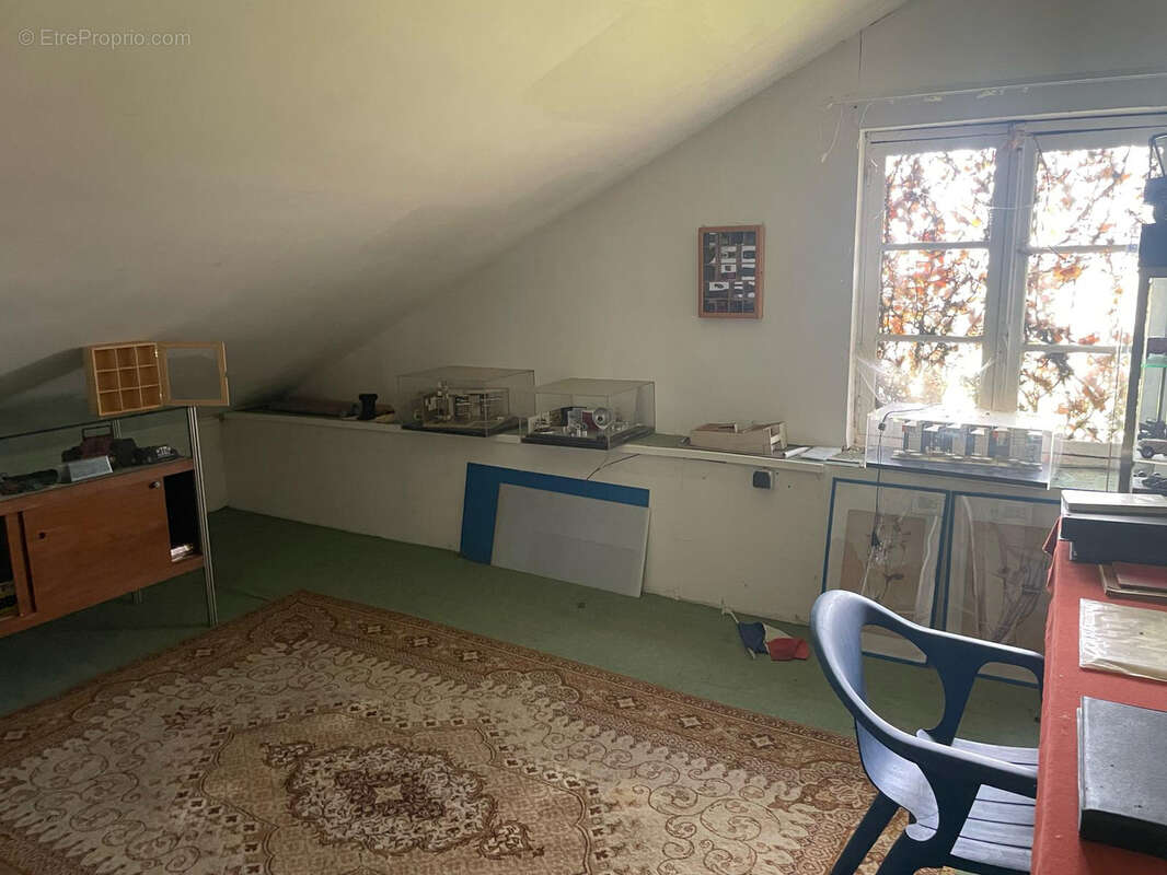 Maison à BOURDEILLES