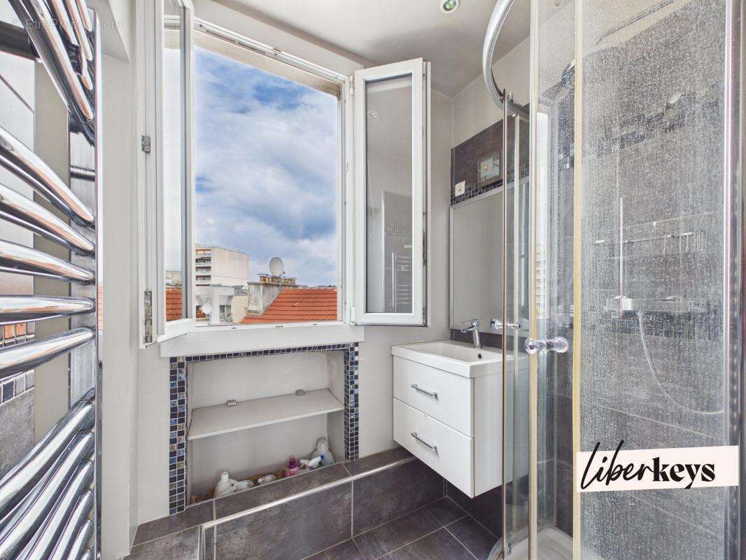 Charmant T2 traversant de 37 m² – Lumineux, au 5ᵉ étage avec ascenseur – Paris 11ᵉ (Voltaire) - photo 11