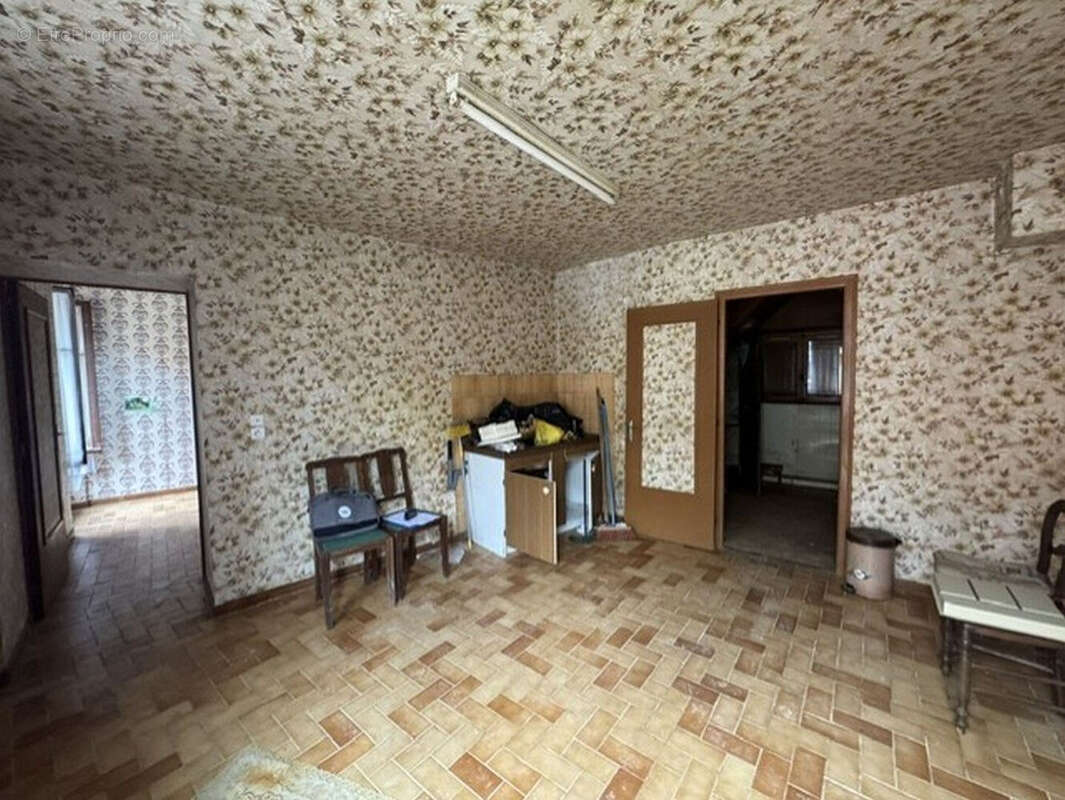 Maison Broussy Le Petit 2 pièce(s) 66 m2 - photo 4