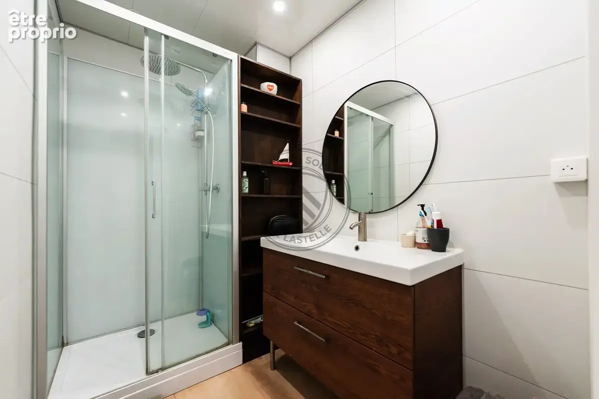Appartement T3 Rue BARRAU avec parking et extérieur - photo 5