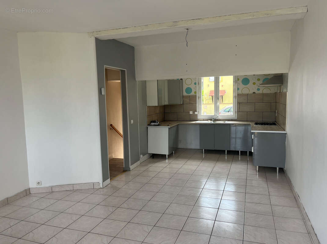 Maison à CHARLEVILLE-MEZIERES