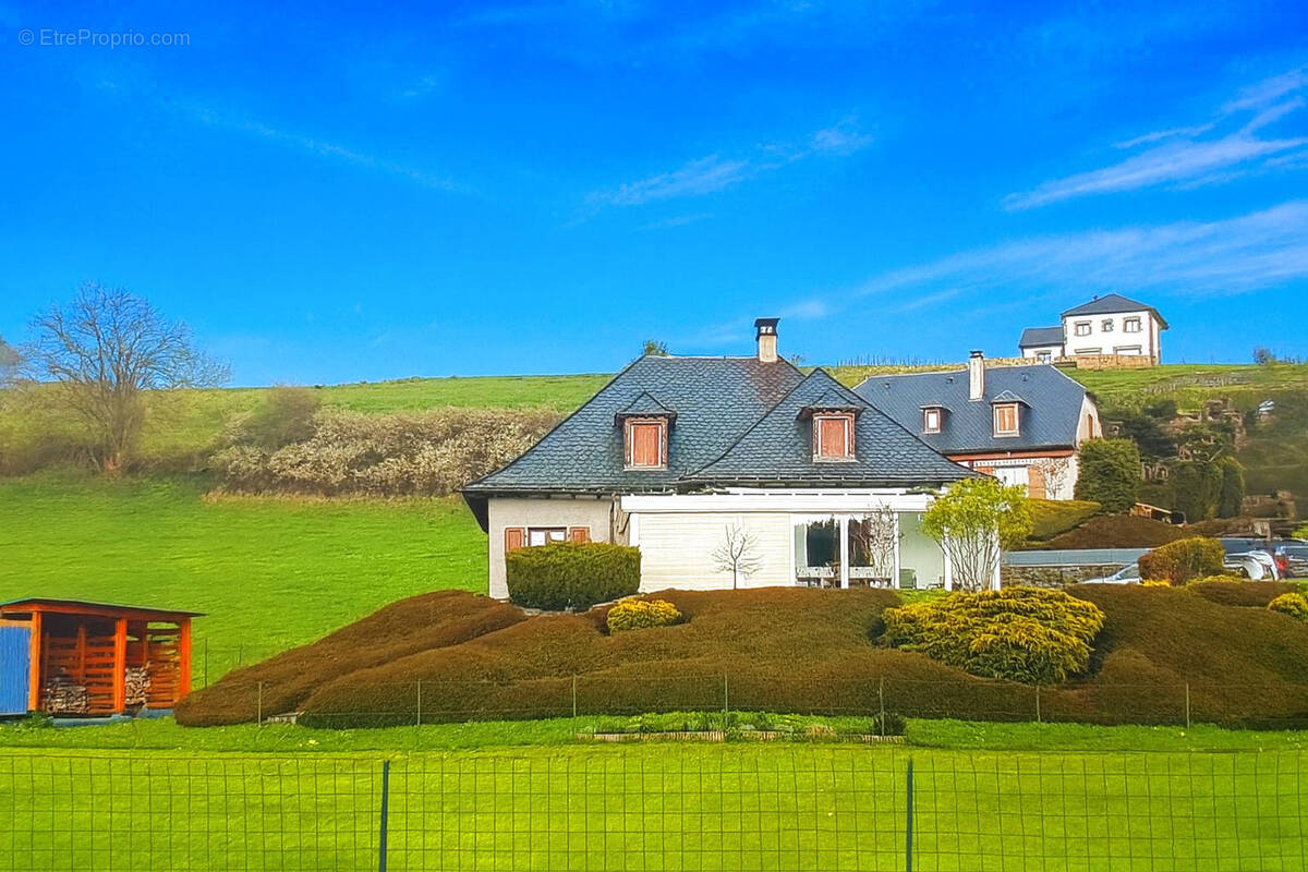 Maison à ALLANCHE