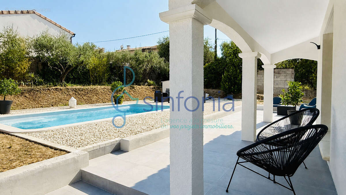 Maison de plain-pied entièrement rénovée avec piscine, sans vis-à-vis - photo 6