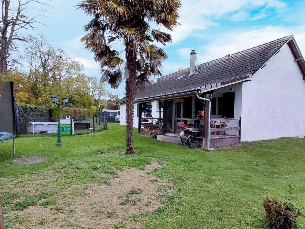 Maison à vendre 7 pièces BRIENON SUR ARMANCON (89) - photo 2