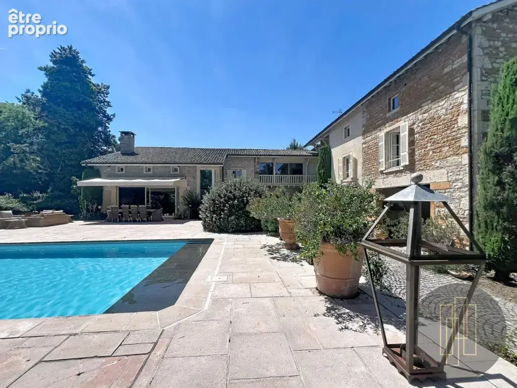 MORANCE DEMEURE 400m² sur un parc de 4453M² - - photo 17