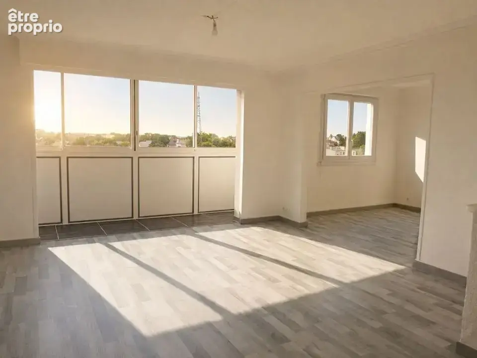 Appartement 101 m² à Lanester  - photo 2