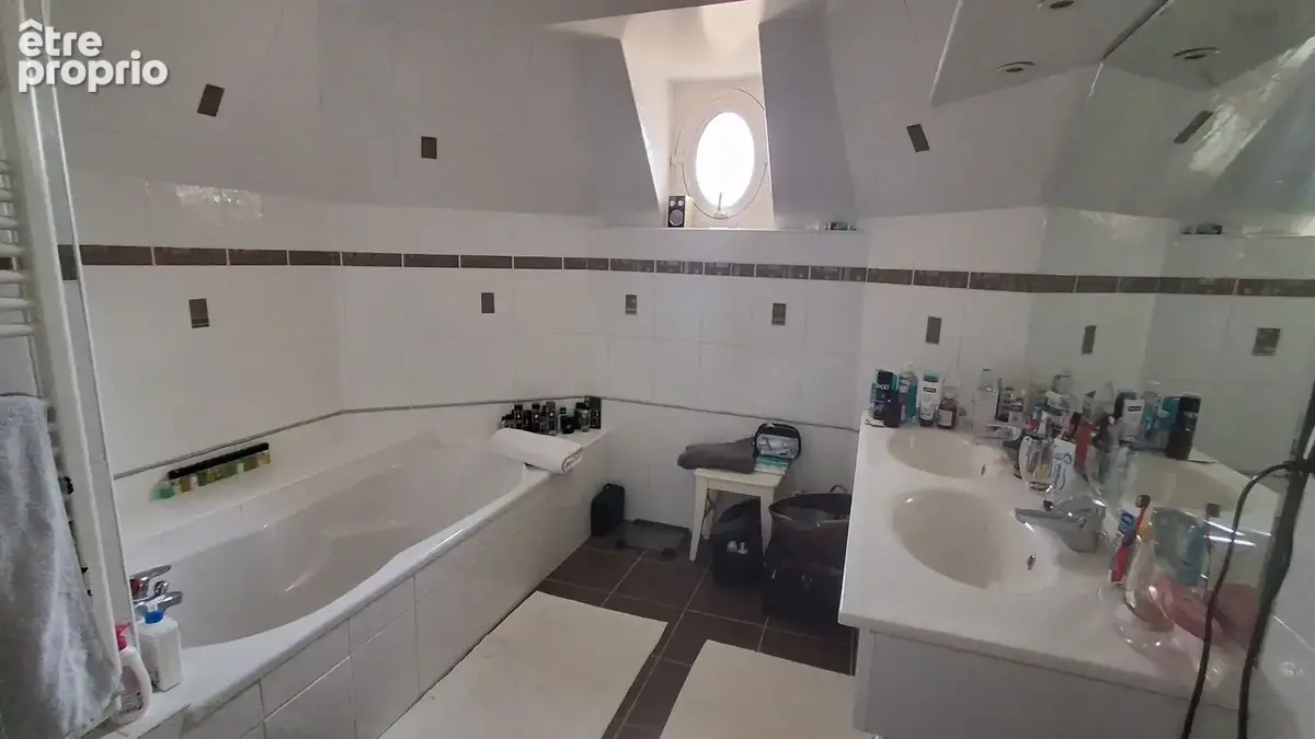 Maison - 163 m² - joue les tours - photo 10