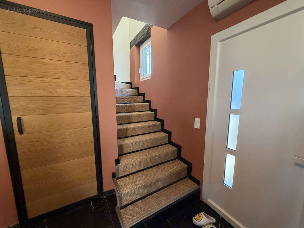 Appartement à PLAN-DE-CUQUES