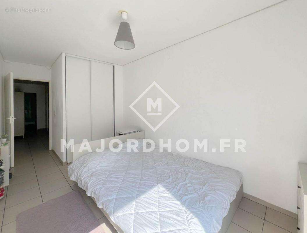 Appartement à MARSEILLE-12E