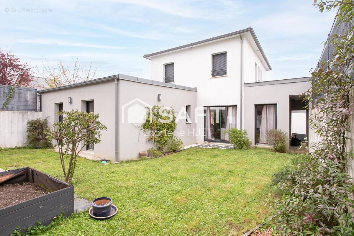 Photo 1 - Maison à ORVAULT
