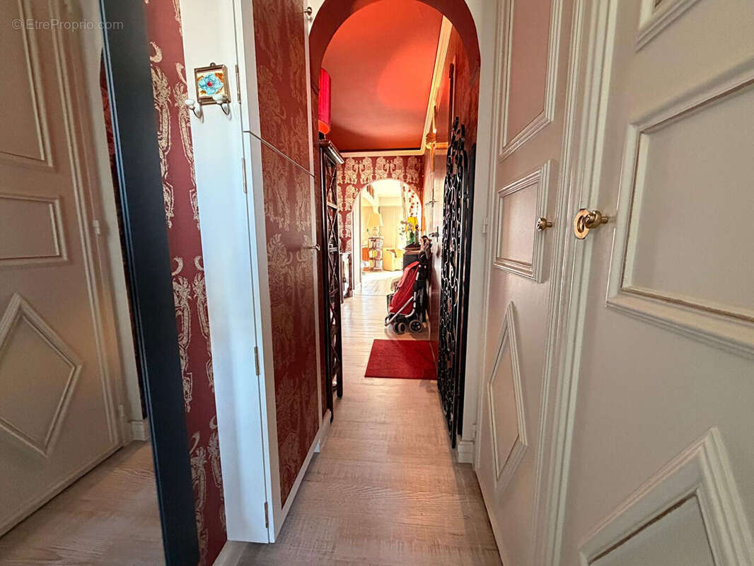 Appartement à PARIS-19E