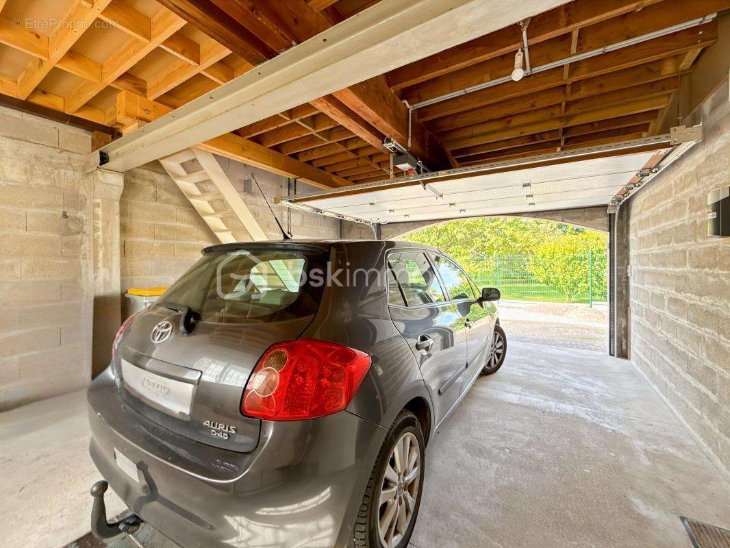 Maison à SAINT-DENIS