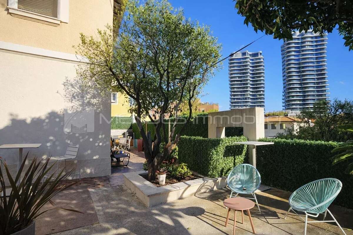 Maison à BEAUSOLEIL