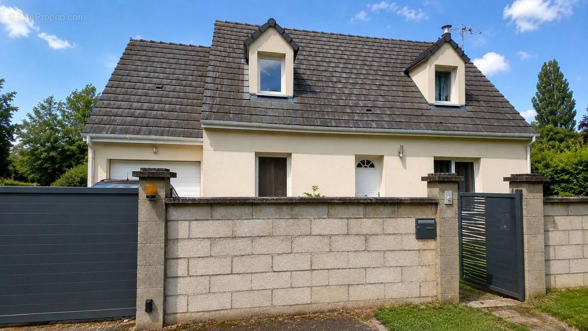 Maison à BARVILLE-EN-GATINAIS