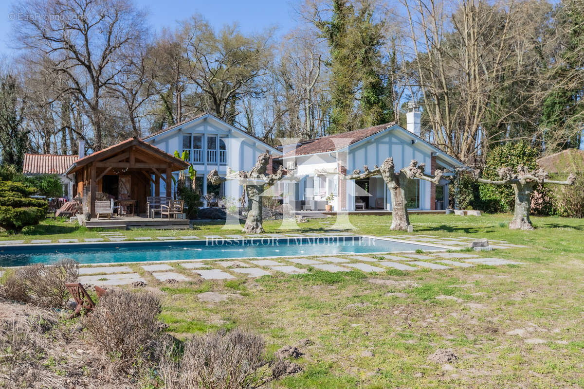Maison à TOSSE
