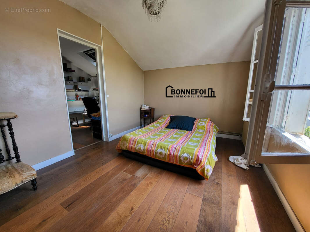 Maison à CHAMPIGNY-SUR-MARNE