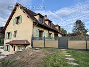 Maison à AVALLON