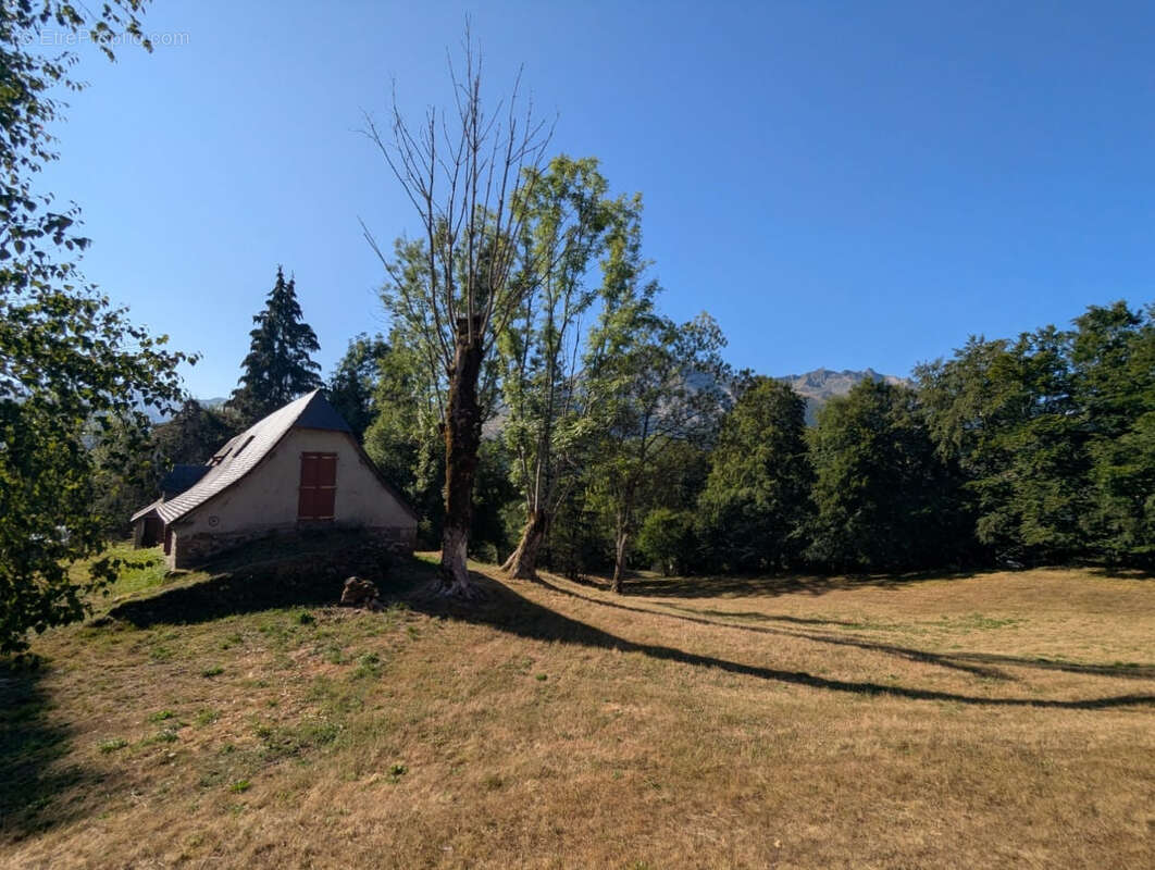 Authentique grange en pierres   Val d'Azun   Environ 150 m2 sur 4 000 m2 de terrain - photo 21
