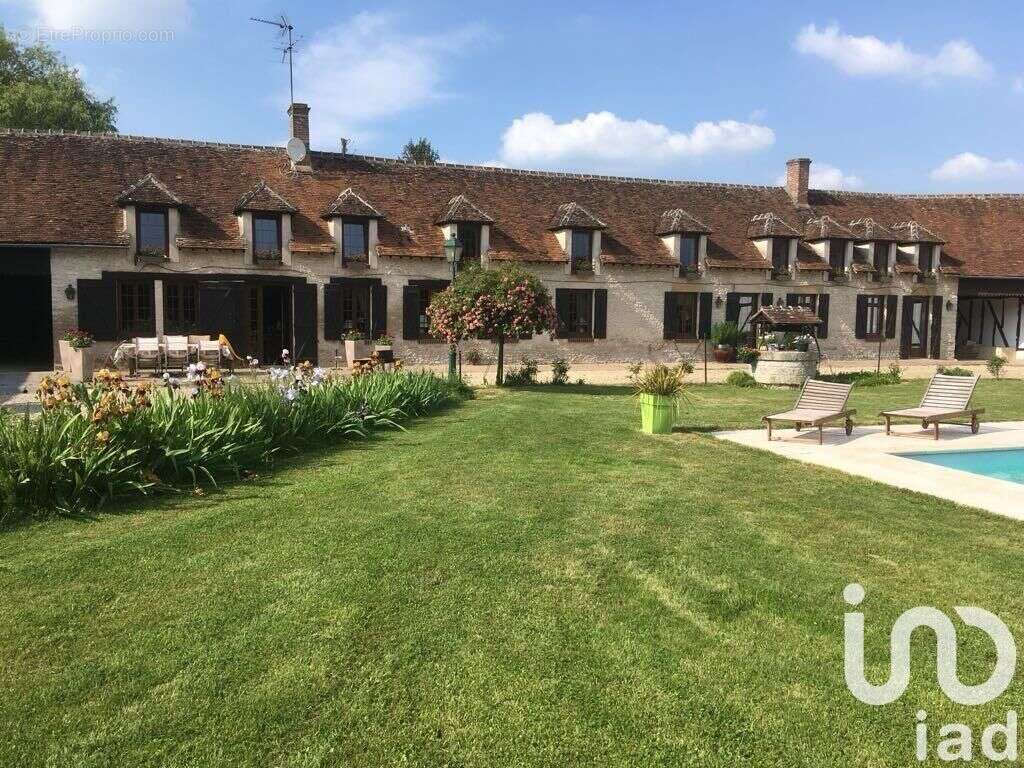 Photo 3 - Maison à MONTBARROIS