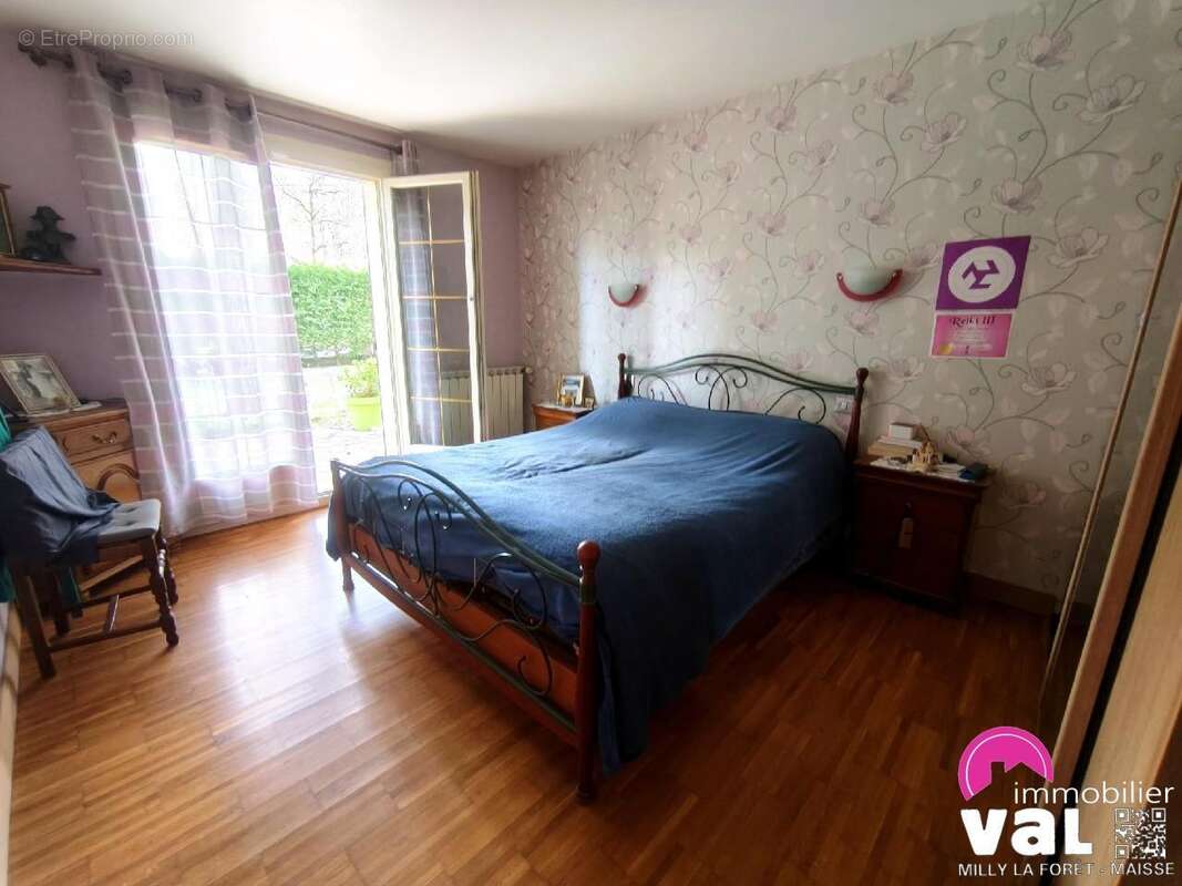 Maison à MILLY-LA-FORET