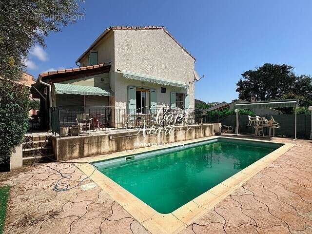 Villa à rénover avec piscine & garage à vendre aux arcs - photo 6