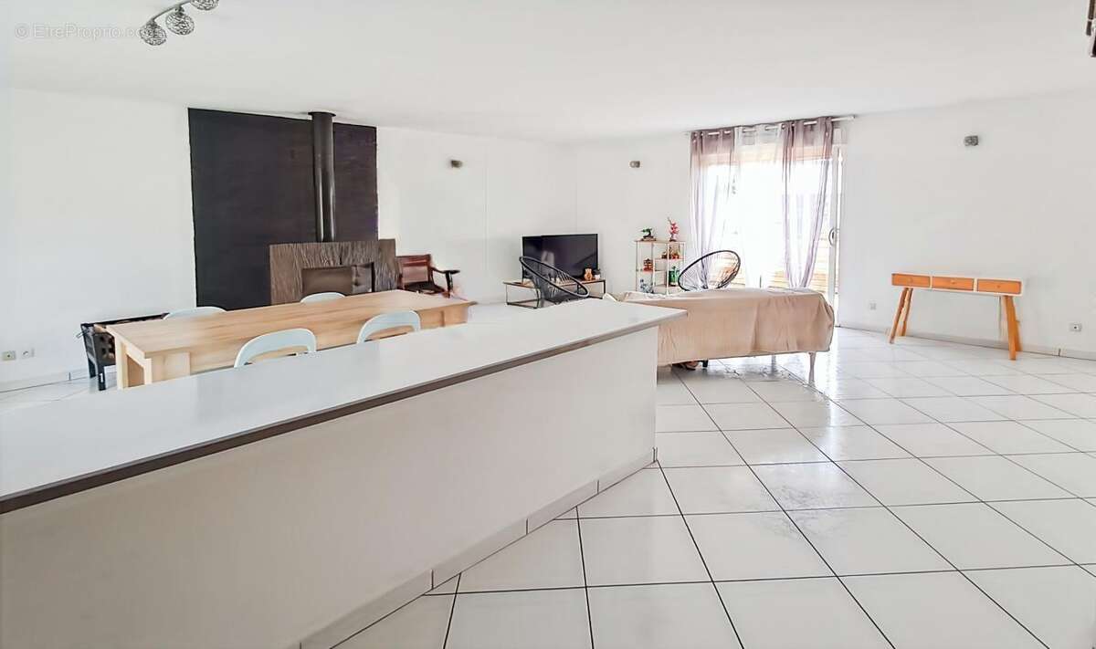 Maison à SAINT-AUBIN-DES-CHATEAUX