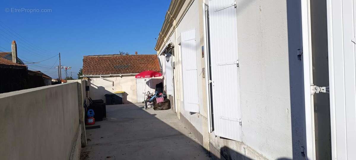 Maison à TONNAY-CHARENTE