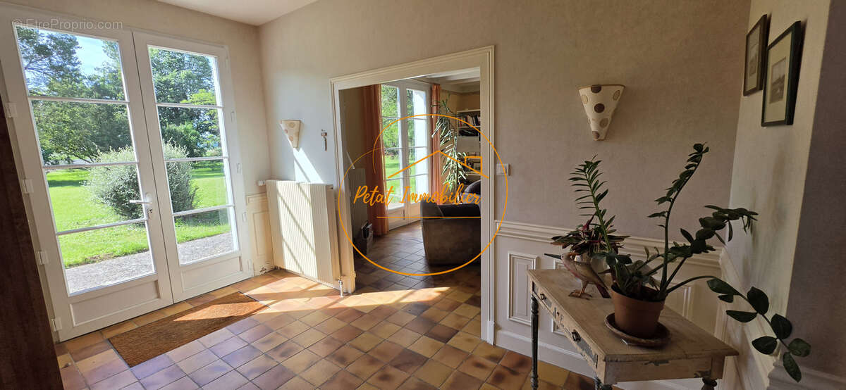 Maison à VILLERMAIN