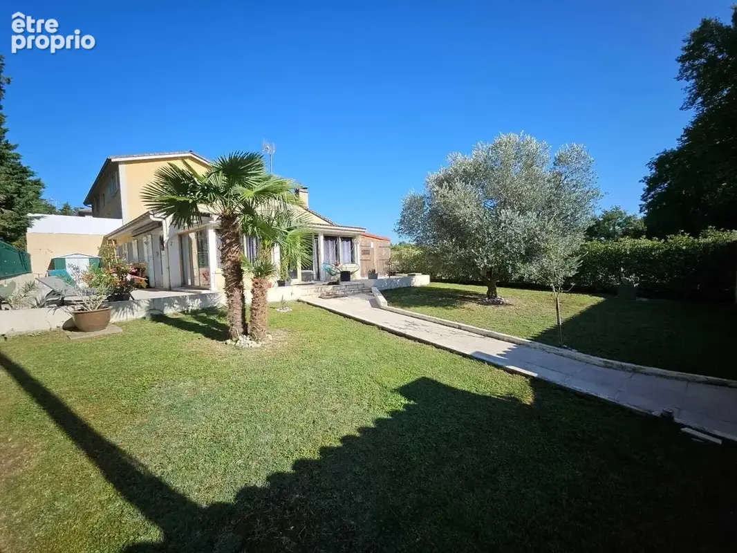 Maison 4 pièces 102 m² à vendre à Vernaison (69390) - photo 1