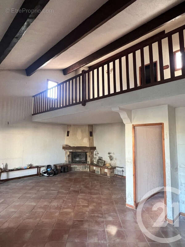 Maison 147 m² à Aigues-Mortes  - photo 10