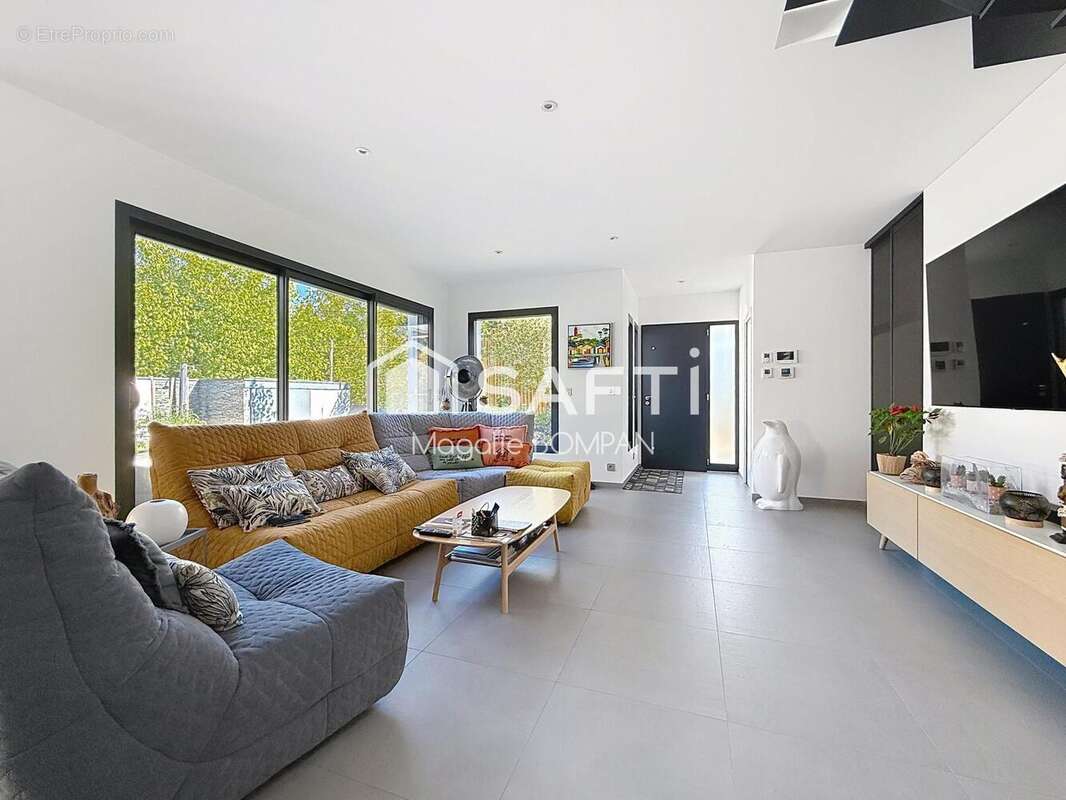 Photo 8 - Maison à LANTON