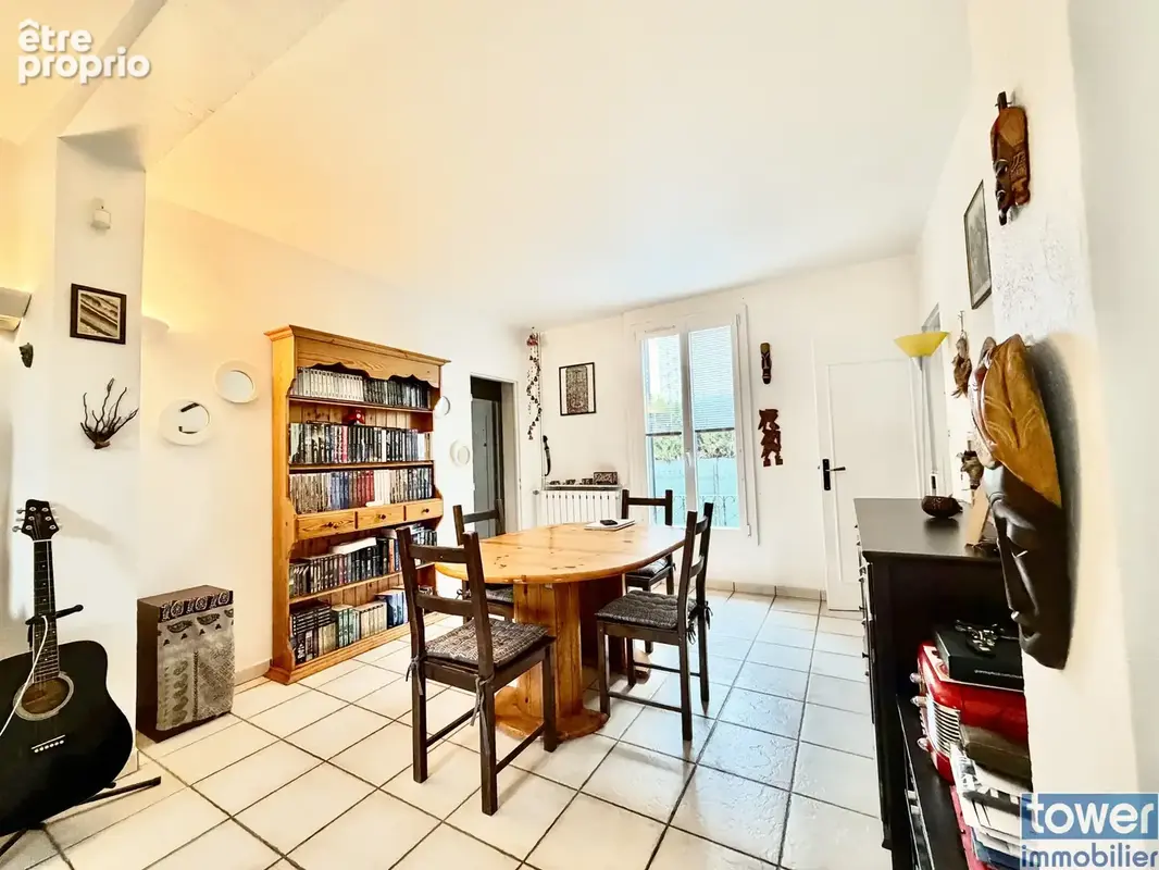 Maison de plain-pied 3 chambres   Drancy, quartier Village Parisien - photo 4