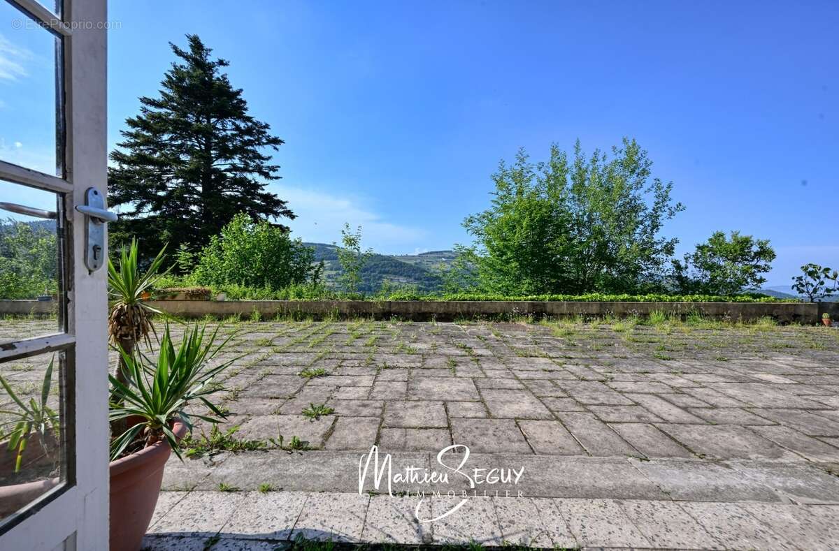 YZERON - Appartement T4 duplex de tourisme - photo 25