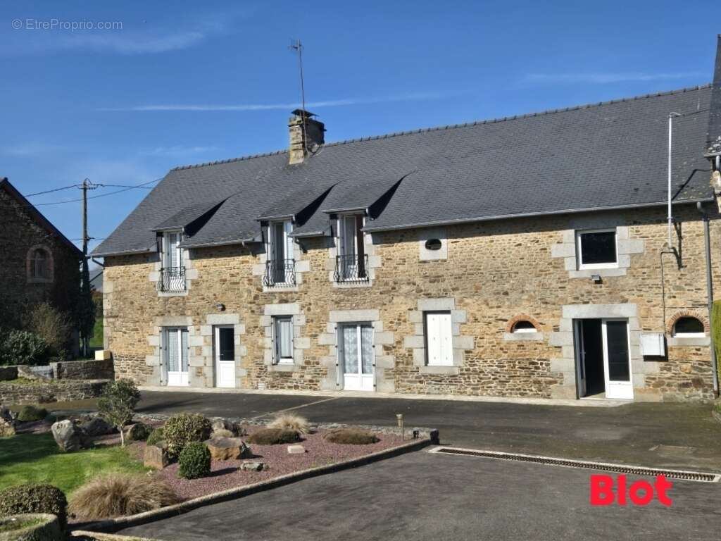 Maison à JAVENE