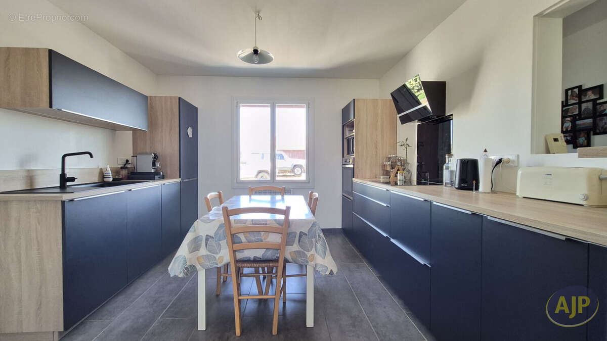 Maison à LA LIMOUZINIERE