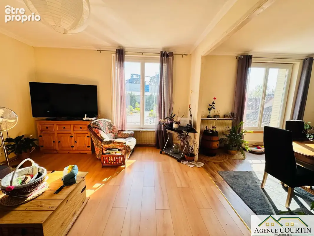 Louhans   Bel appartement lumineux de 97,20 m2 avec jardin et garage - photo 7