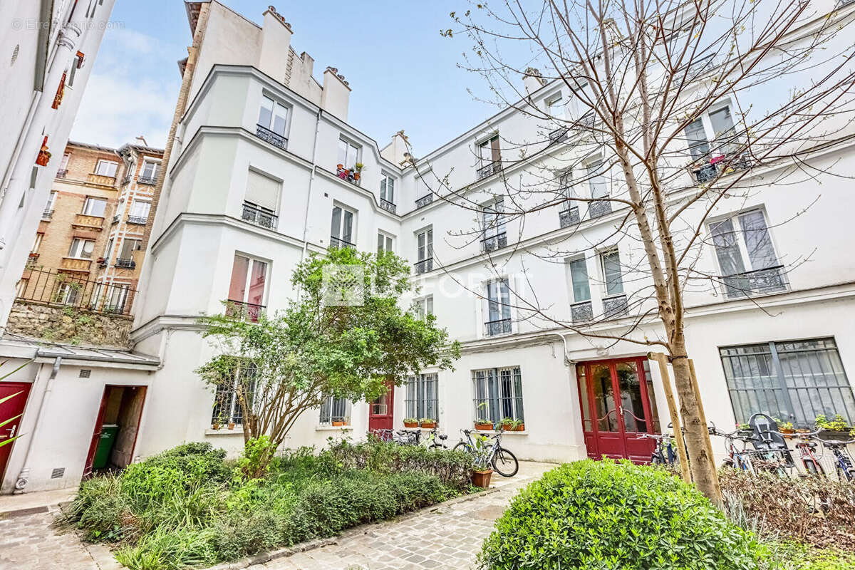 Appartement à PARIS-12E