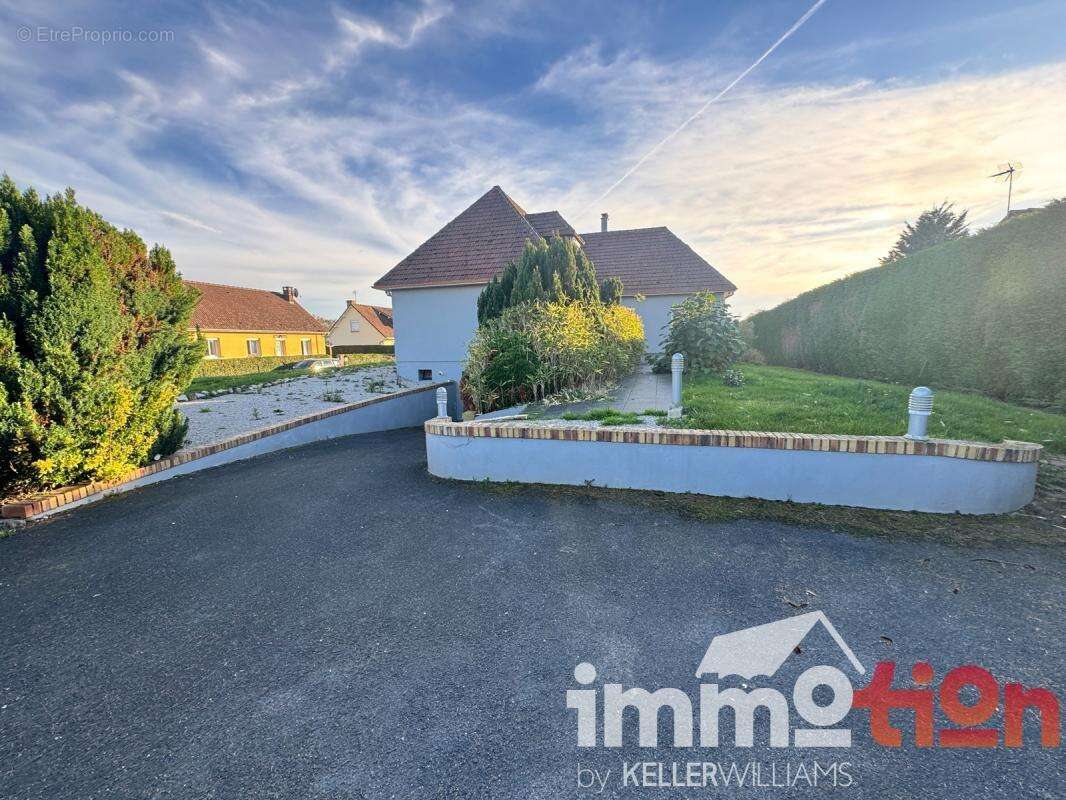 Maison à SAINT-QUENTIN-LA-MOTTE-CROIX-AU-BAILLY