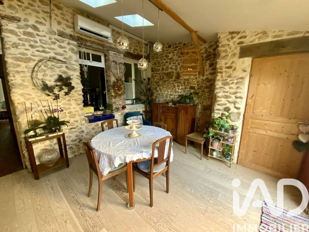 Photo 1 - Maison à SAINT-ARNOULT-EN-YVELINES