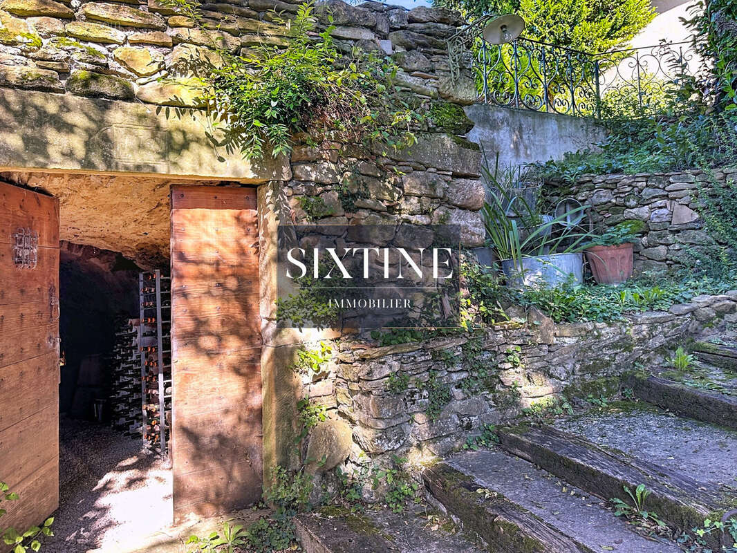 Maison à VILLE-SOUS-ANJOU