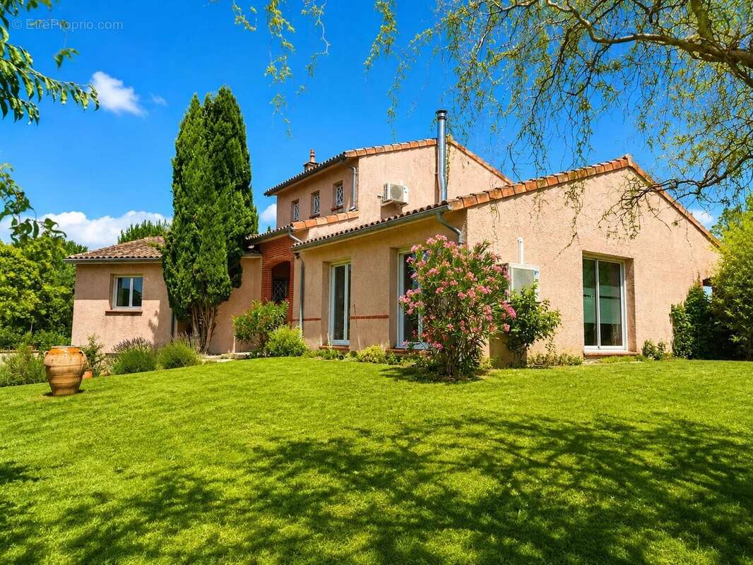 Maison à SAINT-JEAN