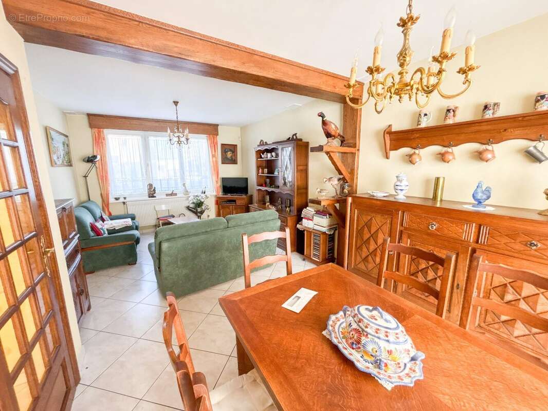 Maison à LYS-LEZ-LANNOY